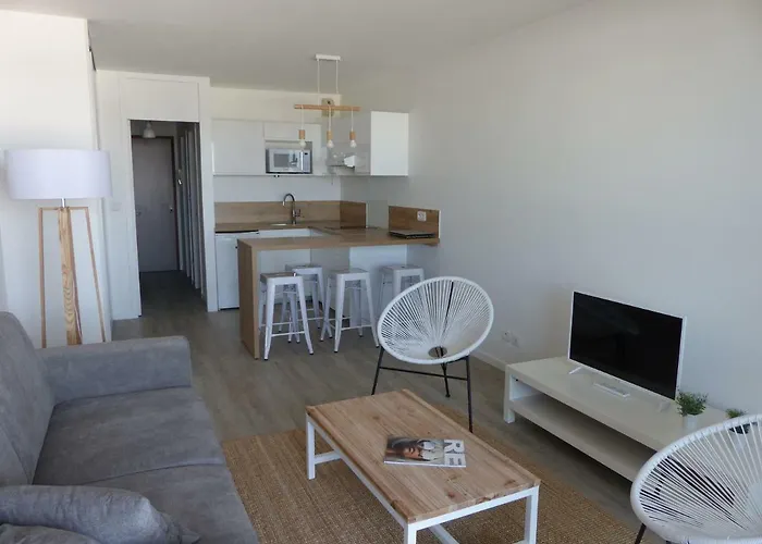 Des Minimes Ponant 6 Vue Апартаменты *